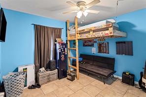 1429 W Torrey Street - Photo 22
