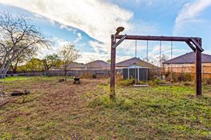 1429 W Torrey Street - Photo 3