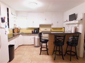 3601 Ryan Avenue - Photo 3