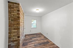 1812 Trinity Drive - Photo 11