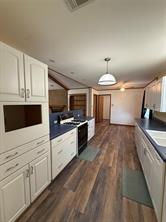 1812 Trinity Drive - Photo 4