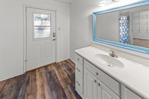 1812 Trinity Drive - Photo 7