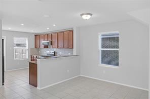 1063 Spofford Drive - Photo 11
