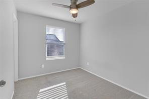 1063 Spofford Drive - Photo 23