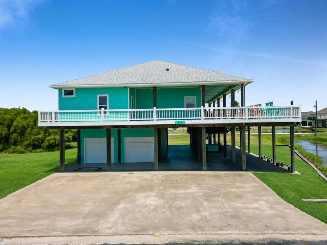 922 Palmridge Drive