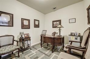1338 Hortense Avenue - Photo 17
