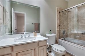 9253 Cape Royale Court - Photo 18