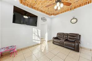2903 MT VERNON Avenue - Photo 10