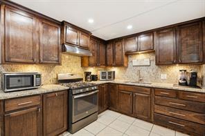 2903 MT VERNON Avenue - Photo 2