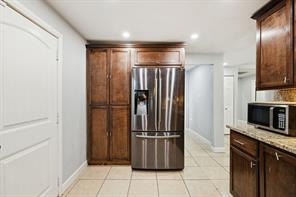 2903 MT VERNON Avenue - Photo 24