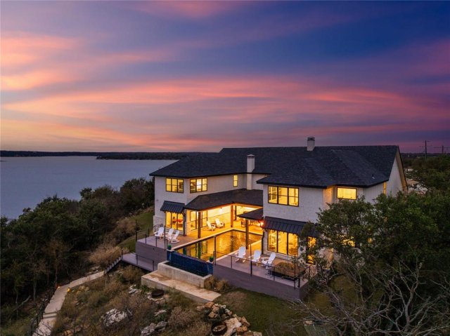 584 OAK POINT DRIVE Drive