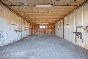 9474 HWY 175 - Photo 31