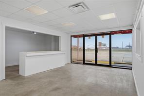 9474 HWY 175 - Photo 6