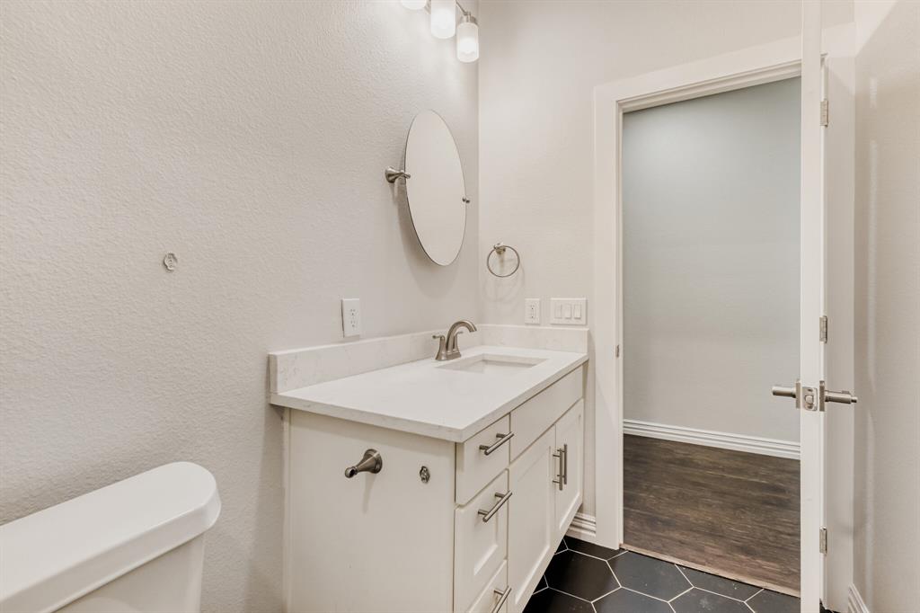713 S Willomet Avenue - Photo 24