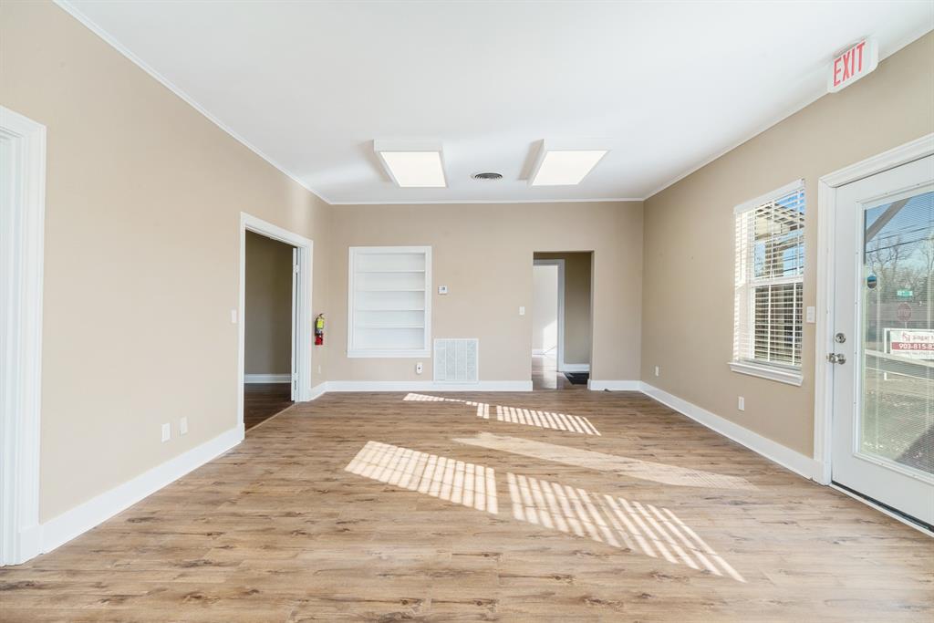 1249 Lamar Avenue - Photo 22