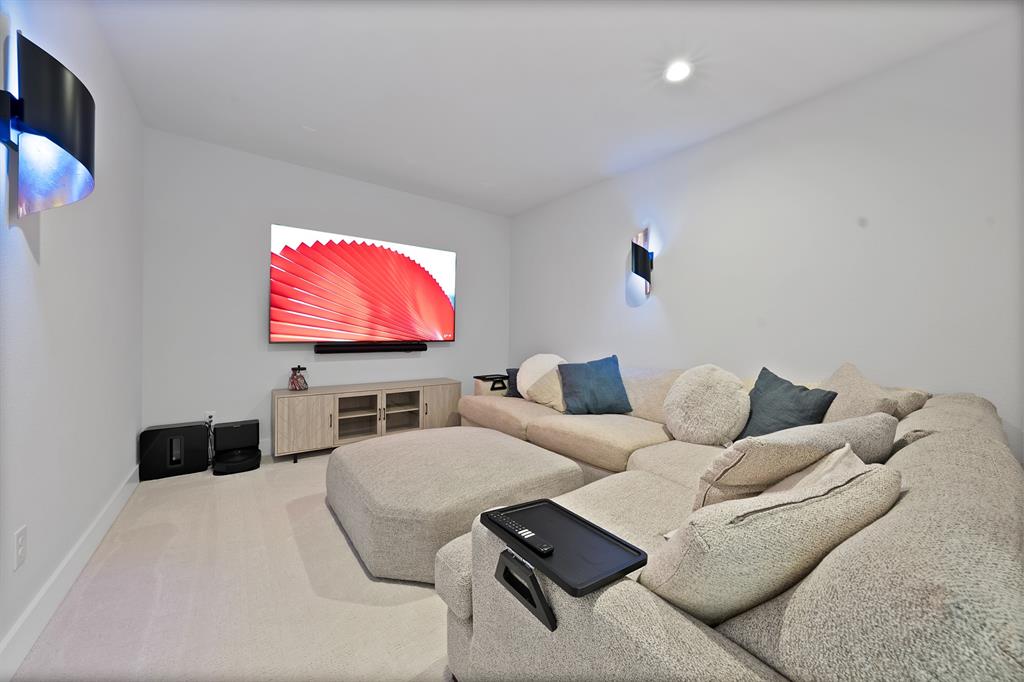 3928 River Bend Street - Photo 35
