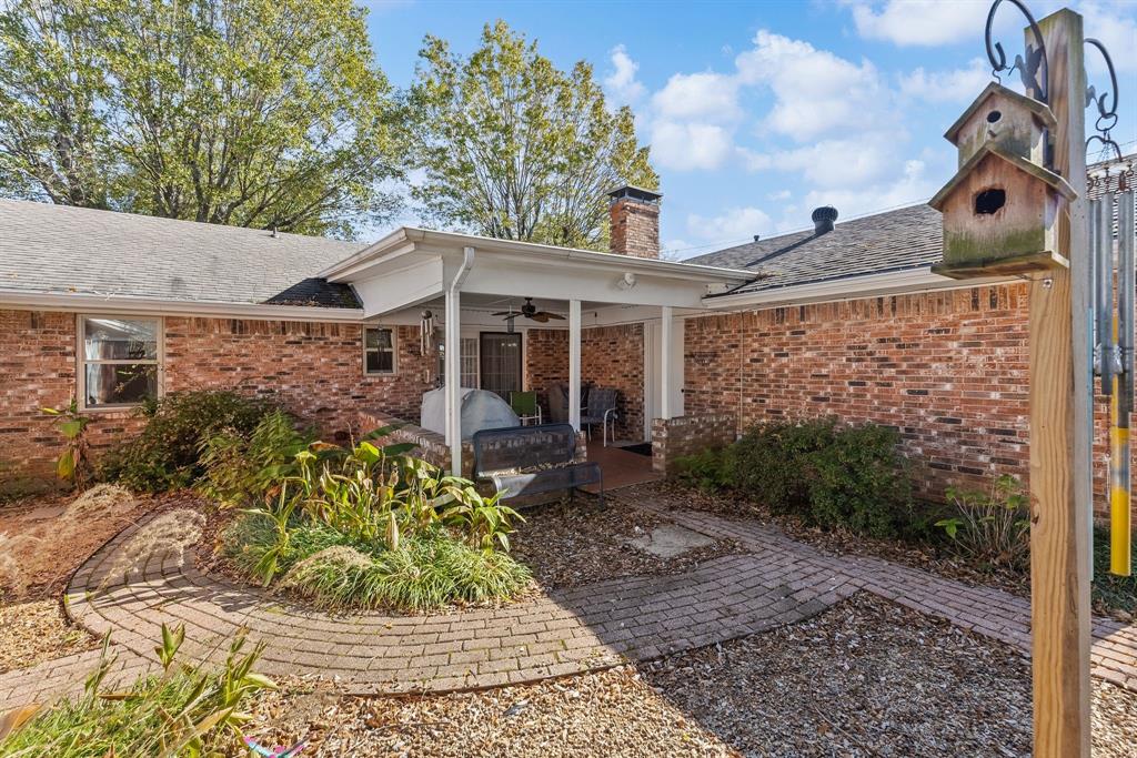 1115 36th Street NE - Photo 26