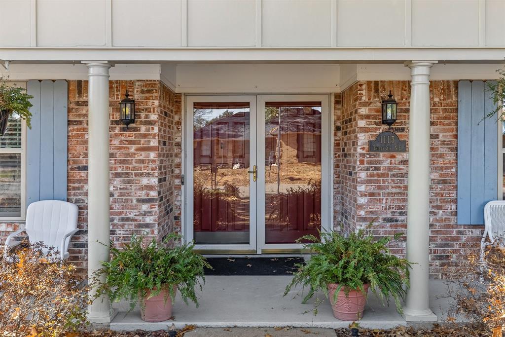 1115 36th Street NE - Photo 4