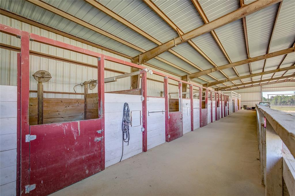 7359 Texas Highway 154 S - Photo 39