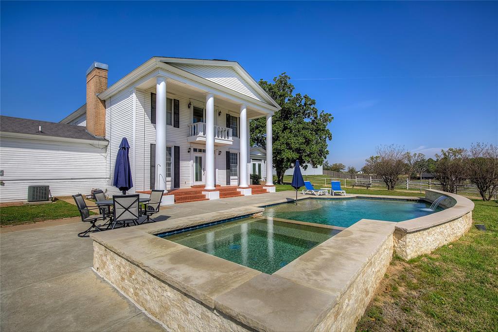 7359 Texas Highway 154 S - Photo 8