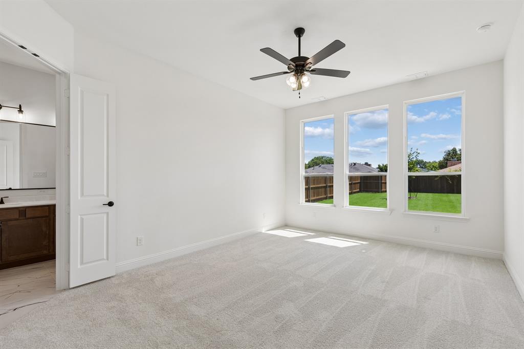 5716 Glynda Drive - Photo 14