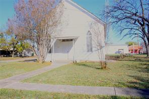101 E Commerce - Photo 2
