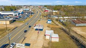 1810 N Main Street - Photo 4