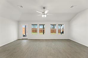 7816 Kingfisher Road - Photo 13
