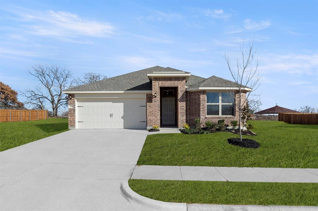 7704 Kingfisher Road - Photo 1