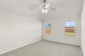 7704 Kingfisher Road - Photo 18