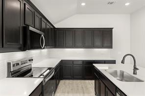 7704 Kingfisher Road - Photo 5