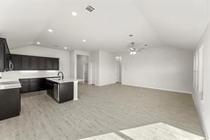 7704 Kingfisher Road - Photo 8