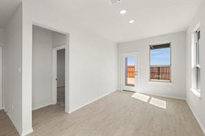 8216 Kingfisher Road - Photo 12