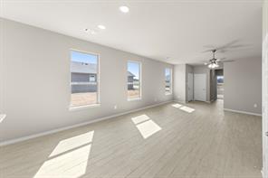 8224 Kingfisher Road - Photo 9