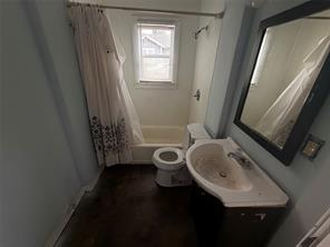 305 E Bradford Street - Photo 14