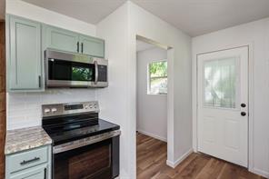 103 Ivy Street - Photo 16