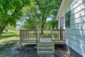 103 Ivy Street - Photo 6