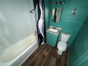 511 Woodlawn Street - Photo 17