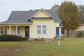314 Cockerell Street - Photo 2