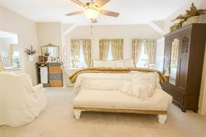 314 Cockerell Street - Photo 4
