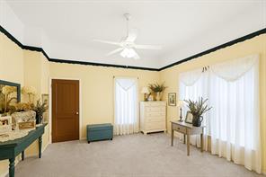 314 Cockerell Street - Photo 7