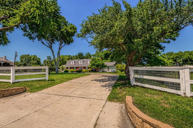 9310 Merritt Road