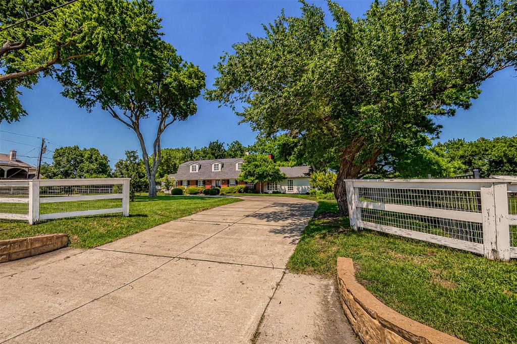 9310 Merritt Road - Photo 1