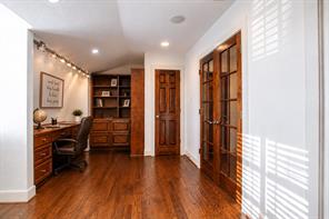 9310 Merritt Road - Photo 17
