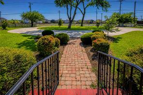9310 Merritt Road - Photo 21