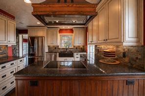 9310 Merritt Road - Photo 7