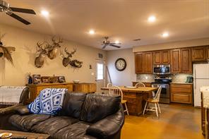 2946 FM 52 - Photo 7