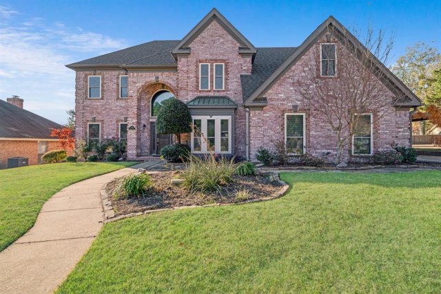 635 Cedar Creek