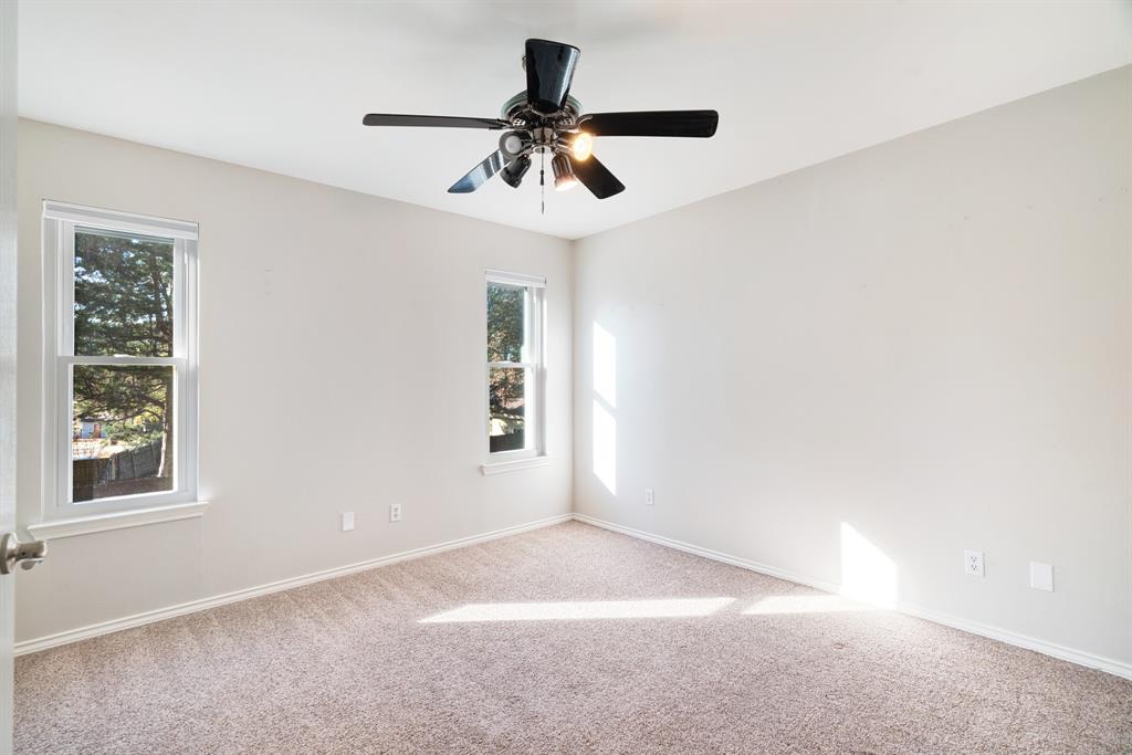 635 Cedar Creek - Photo 17