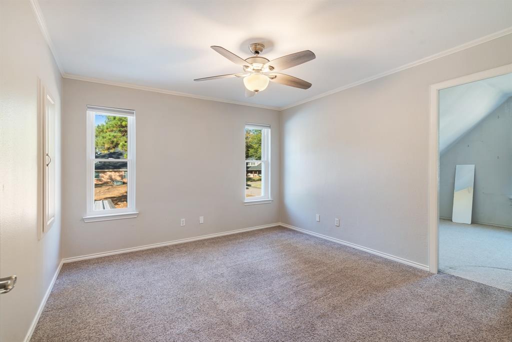 635 Cedar Creek - Photo 23